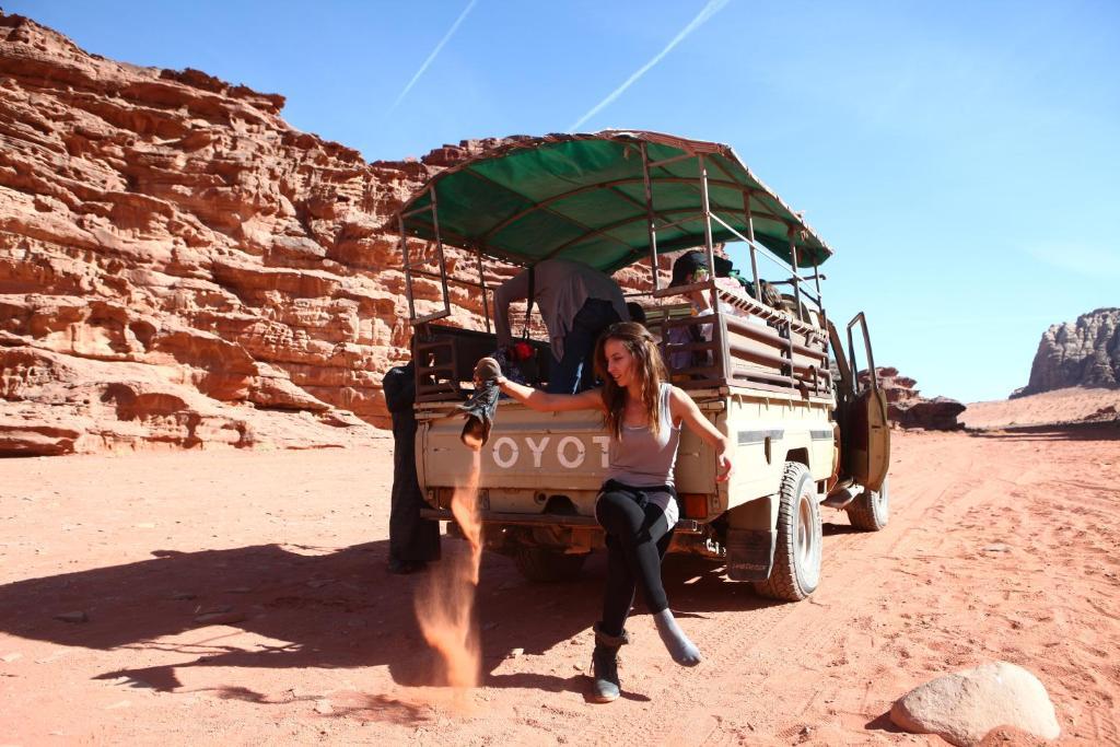 Bedouin Expedition Wadi Rum Exteriér fotografie